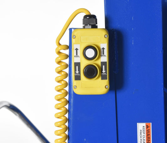 Centerline Dynamics Dumpers Vestil Steel Multi Purpose Tote Dumper 72 In. Dump Height 600 Lb. Capacity