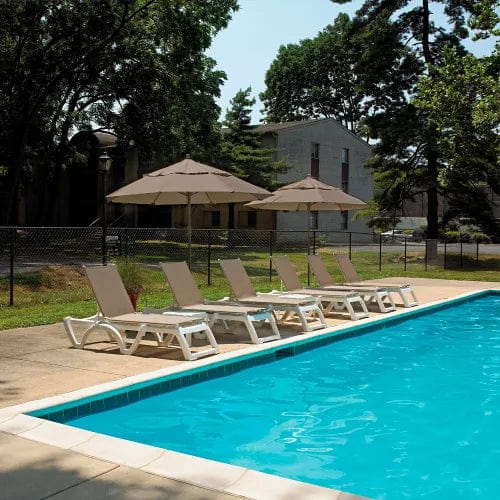 Centerline Dynamics Outdoor Seating Jamaica Beach Adj. Sling Chaise Lounge, Straw Sling White Resin Frame - Pkg Qty 2