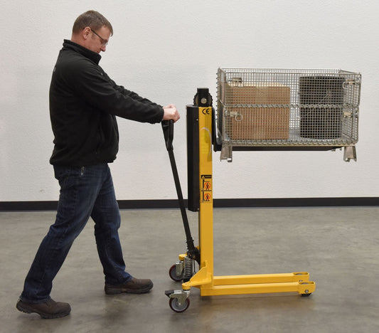 Centerline Dynamics Tote Lifters Vestil Steel Single Fork Skid Positioner Lifter 600 Lb. Capacity