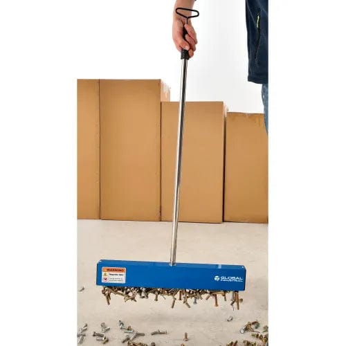Centerline Dynamics Magnetic Sweepers Magnetic Nail Sweeper With Release, 20" Cleaning Width
