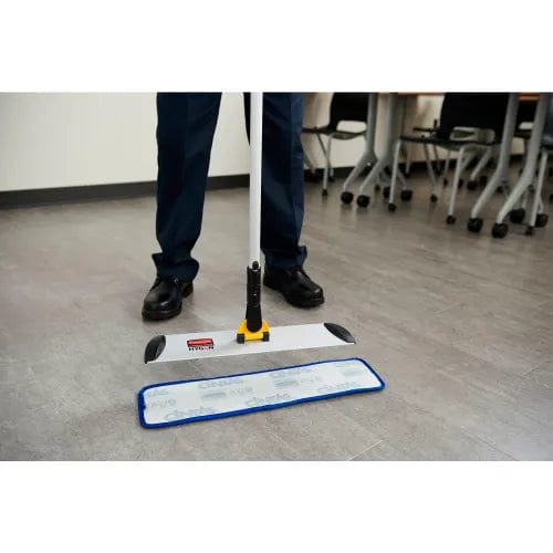 Centerline Dynamics Mops Rubbermaid® HYGEN™ 17" Quick Connect Frame, Yellow - Pkg Qty 6