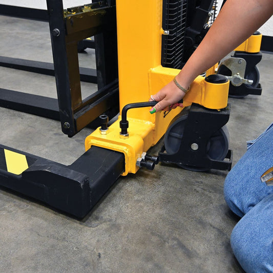 Centerline Dynamics Stackers Vestil Steel Manual Stacker Adjustable Forks/Legs 2,000 Lb. Capacity